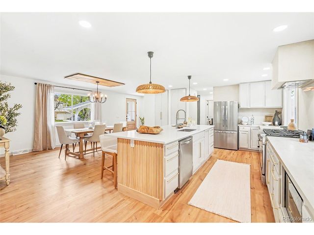 2541 S Yarrow St, Lakewood, CO 80227