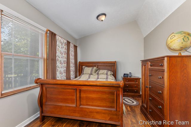 614 W Washington Street, Greenville, MI 48838