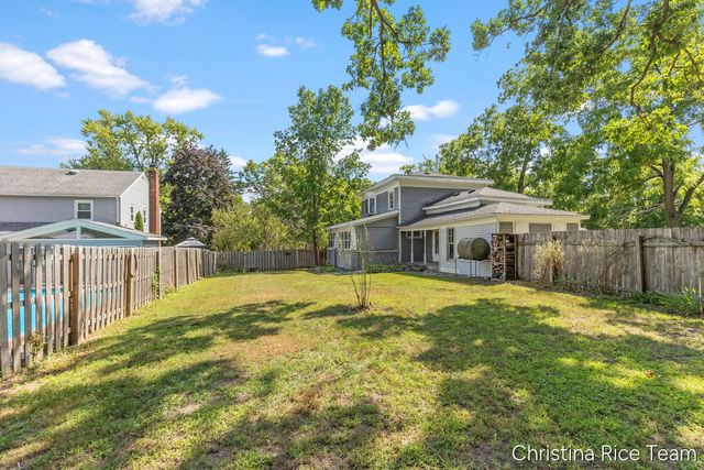 614 W Washington Street, Greenville, MI 48838