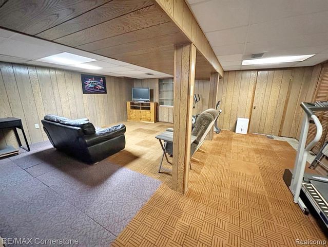 34217 Aztec Drive, Westland, MI 48185