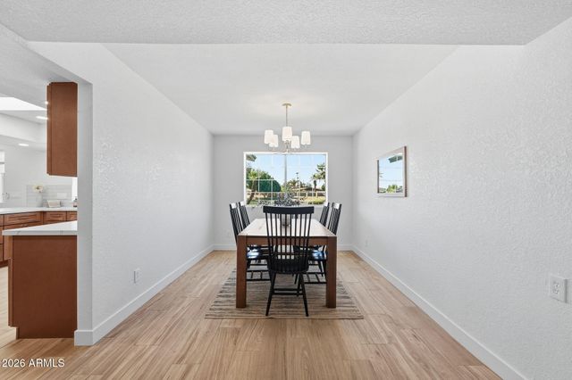 2442 W VIA RIALTO Circle, Mesa, AZ 85202