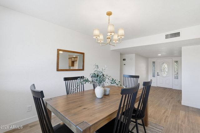 2442 W VIA RIALTO Circle, Mesa, AZ 85202