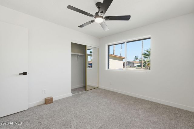 2442 W VIA RIALTO Circle, Mesa, AZ 85202