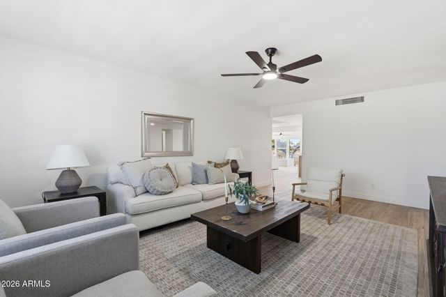 2442 W VIA RIALTO Circle, Mesa, AZ 85202