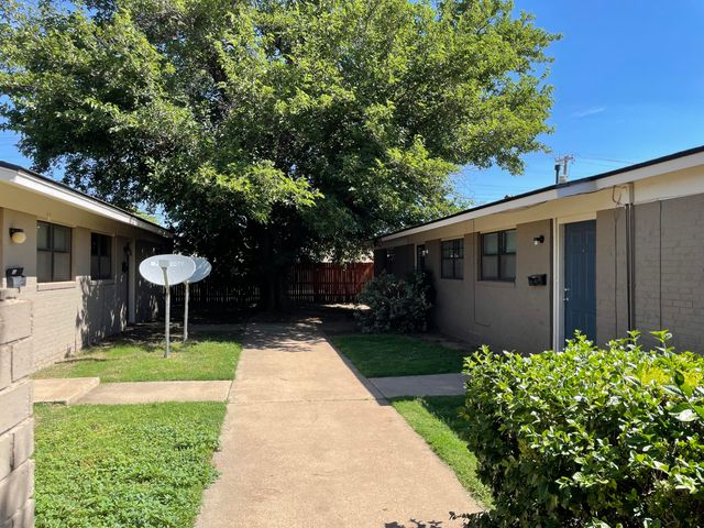 4518 35th Street, B, Lubbock, TX 79414