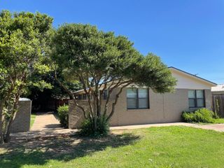 4518 35th Street, B, Lubbock, TX 79414