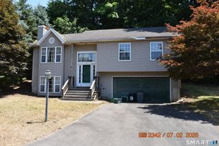 1 Bronson Drive, Beacon Falls, CT 06403