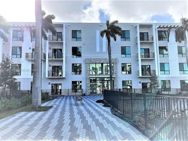 4636 NW 84th Ave 25, Doral, FL 33166
