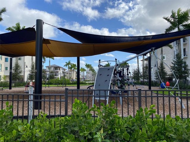 4636 NW 84th Ave 25, Doral, FL 33166