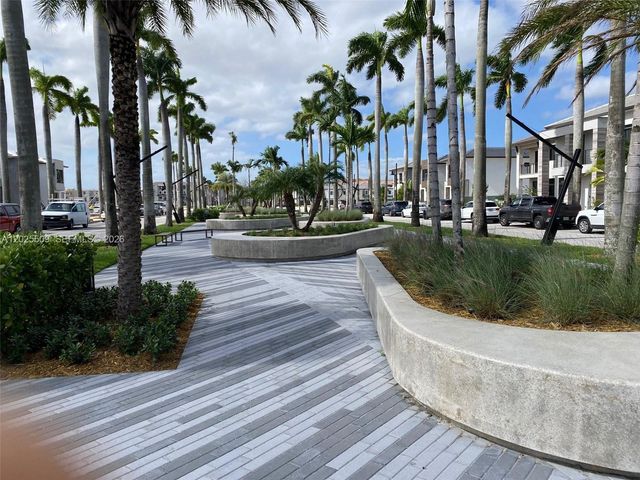 4636 NW 84th Ave 25, Doral, FL 33166