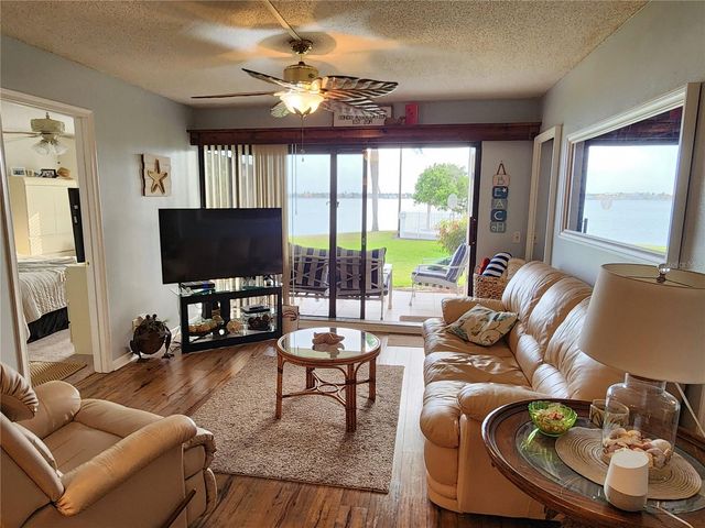 6291 BAHIA DEL MAR CIRCLE 110, St Petersburg, FL 33715