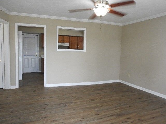 805 Albin Ct, La Vergne, TN 37086