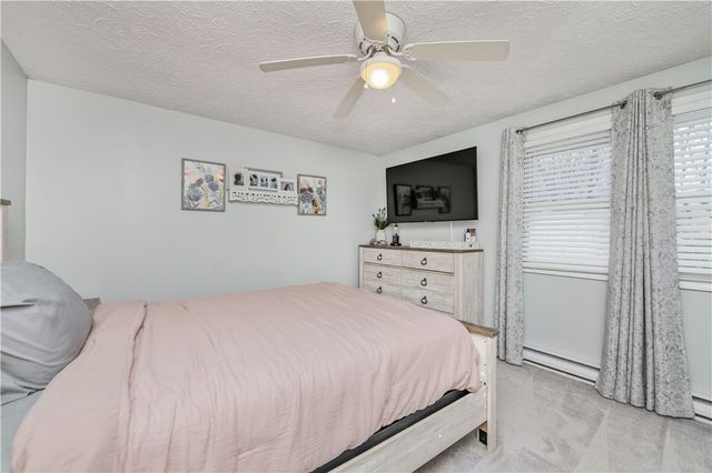 88 Drexhall Lane, Greece, NY 14612