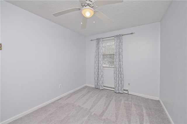 88 Drexhall Lane, Greece, NY 14612