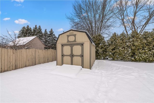 88 Drexhall Lane, Greece, NY 14612