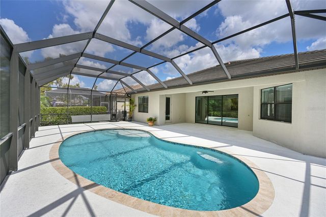 706 ACACIA COURT, Bradenton, FL 34212