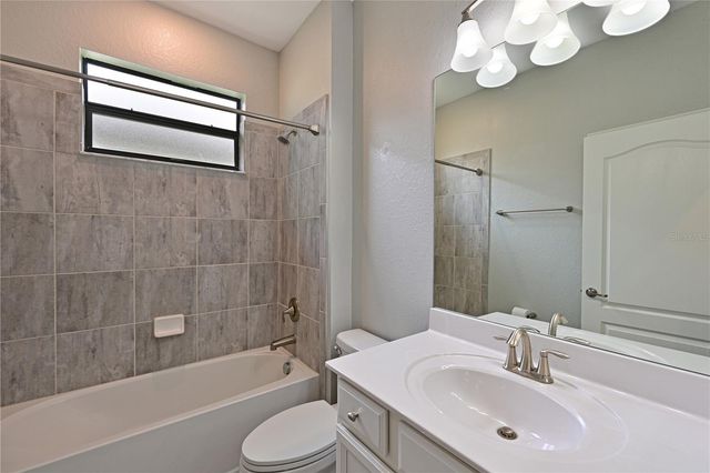 706 ACACIA COURT, Bradenton, FL 34212