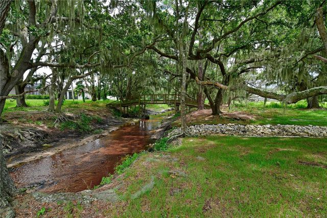 706 ACACIA COURT, Bradenton, FL 34212