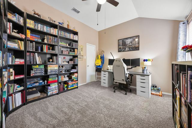 315 Highland Creek Drive, Wylie, TX 75098