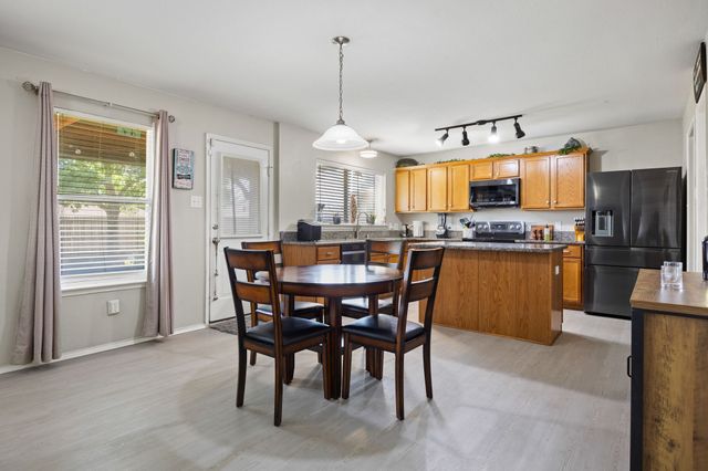 315 Highland Creek Drive, Wylie, TX 75098