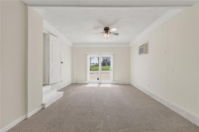 1101 NW B Street, Blue Springs, MO 64015