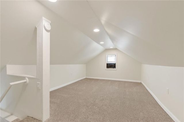 1101 NW B Street, Blue Springs, MO 64015