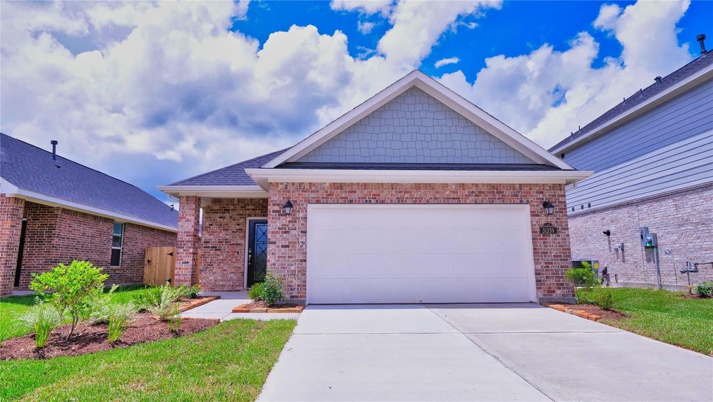 31339 Spotted Saddle Hollow, Fulshear, TX 77441