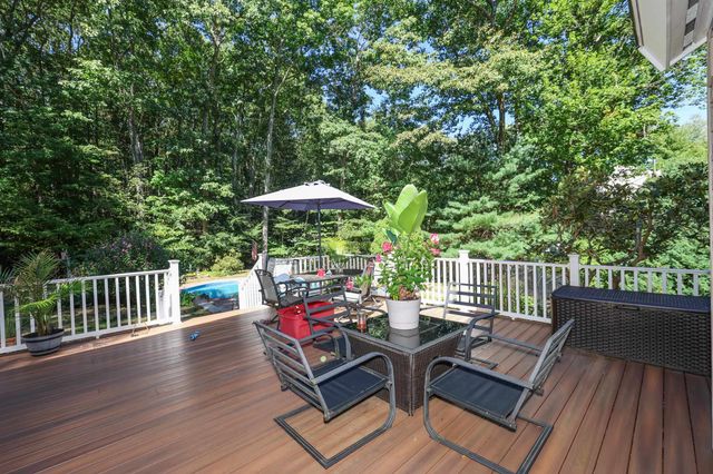 167 Harper Ridge Road, Hampstead, NH 03826