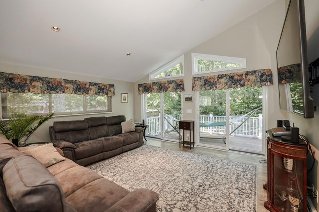 167 Harper Ridge Road, Hampstead, NH 03826
