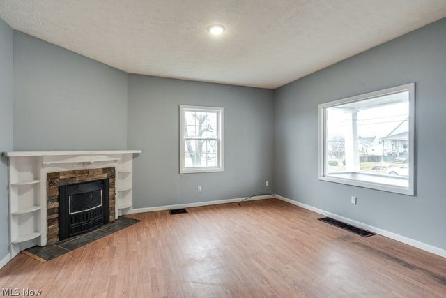 1607 9th Street SW, Canton, OH 44706