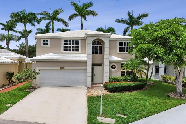 9308 NW 8th Circle, Plantation, FL 33324