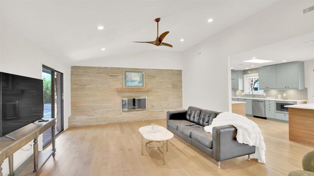 7510 Daugherty ST, Austin, TX 78757