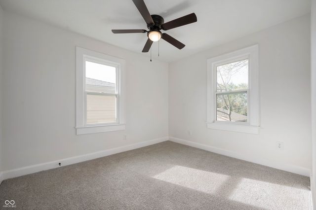 62 N 13th Avenue, Beech Grove, IN 46107