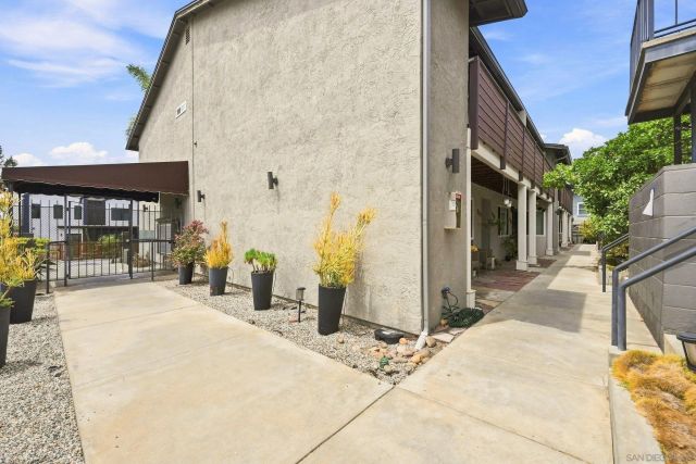 3649 Louisiana 104, San Diego, CA 92104