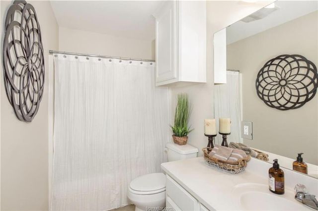 4207 Conway Court, College Station, TX 77845