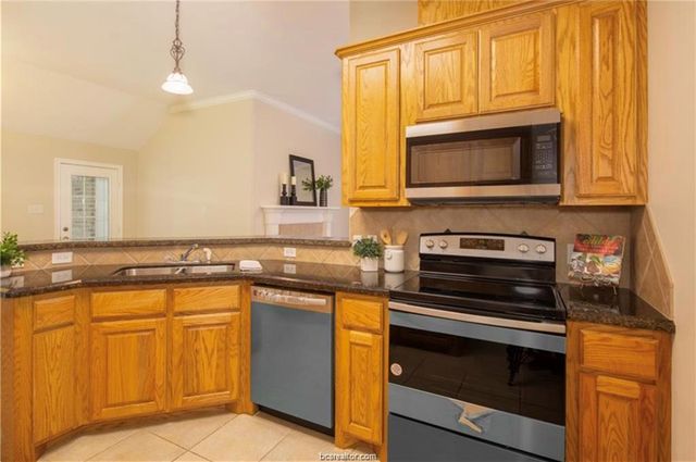 4207 Conway Court, College Station, TX 77845