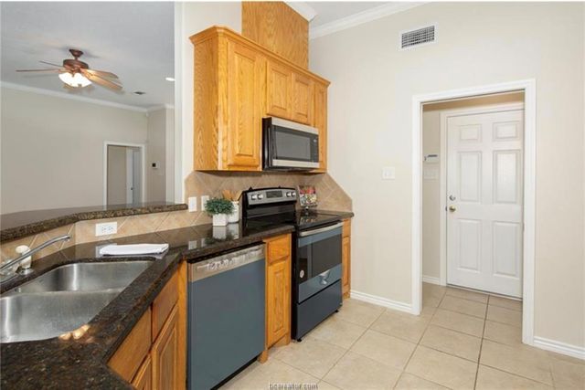 4207 Conway Court, College Station, TX 77845