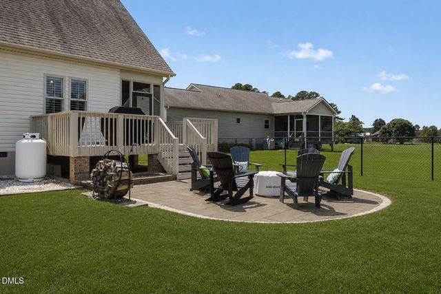 125 Tedpace Street, Princeton, NC 27569