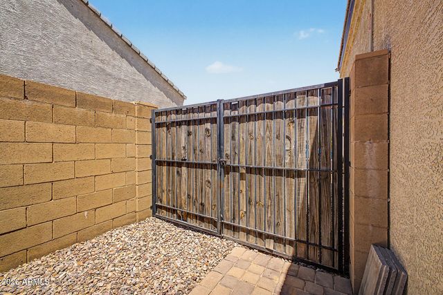 2510 N COMISKEY Drive, Florence, AZ 85132
