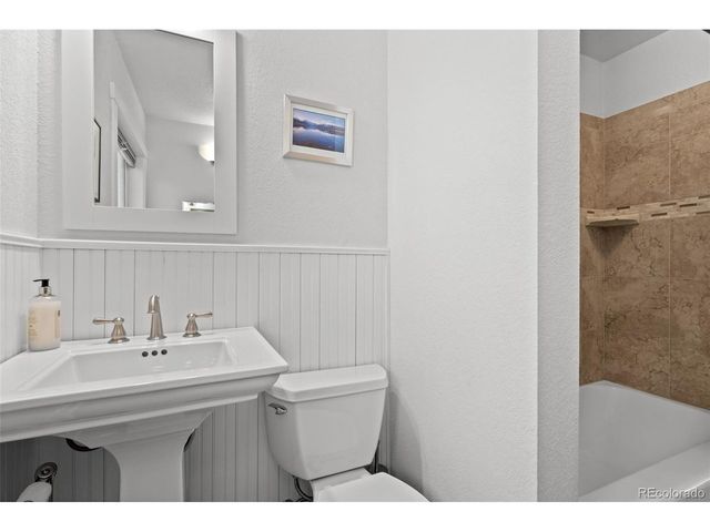 9690 W 36th Ave, Wheat Ridge, CO 80033