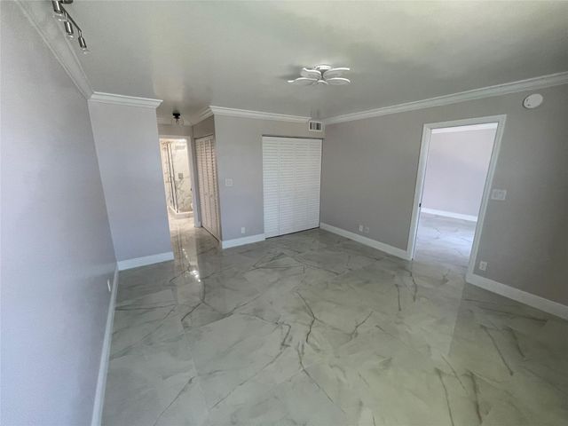 6530 Coral Lake Drive 306, Margate, FL 33063