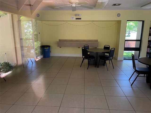 6530 Coral Lake Drive 306, Margate, FL 33063