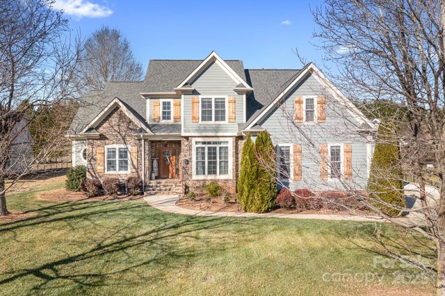 6065 Willow Farm Drive E, Denver, NC 28037