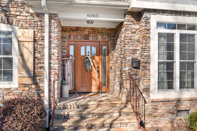 6065 Willow Farm Drive E, Denver, NC 28037