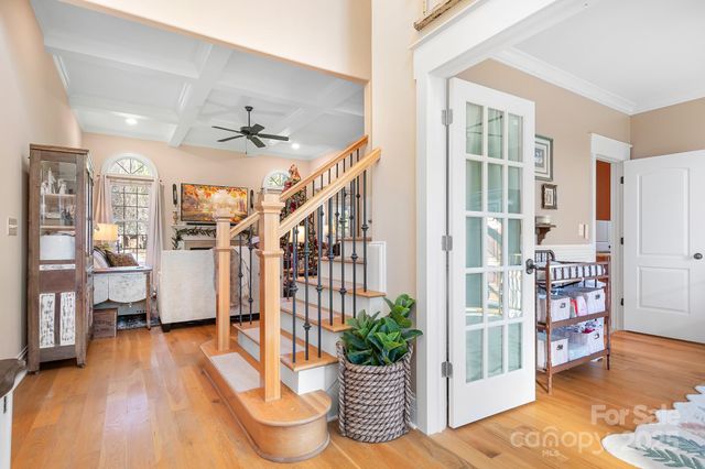 6065 Willow Farm Drive E, Denver, NC 28037