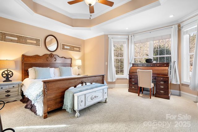 6065 Willow Farm Drive E, Denver, NC 28037