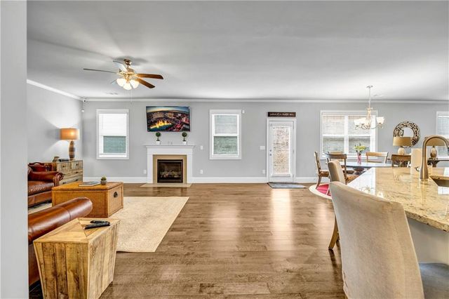 3575 Davis Boulevard, Atlanta, GA 30349