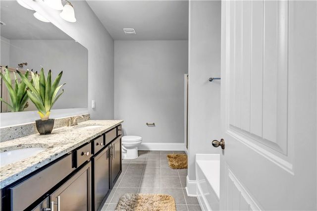 3575 Davis Boulevard, Atlanta, GA 30349