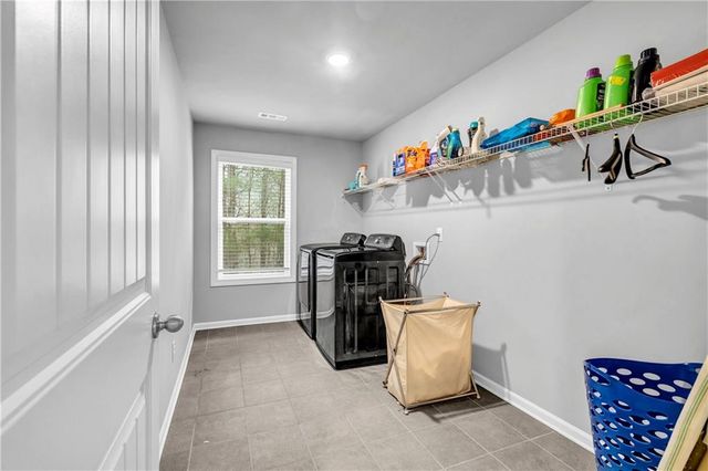 3575 Davis Boulevard, Atlanta, GA 30349