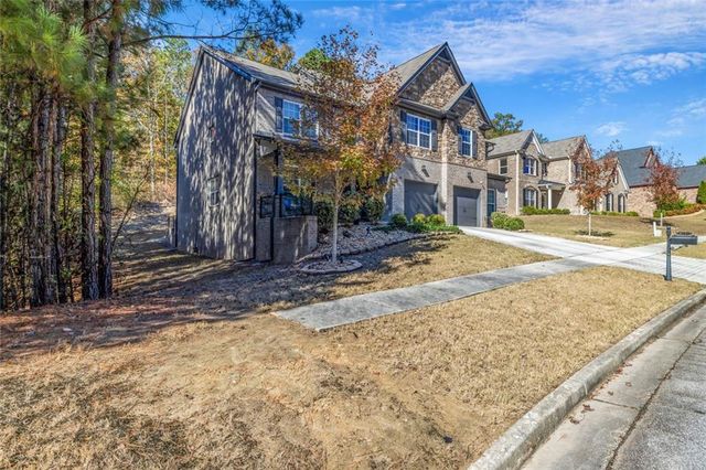 3575 Davis Boulevard, Atlanta, GA 30349